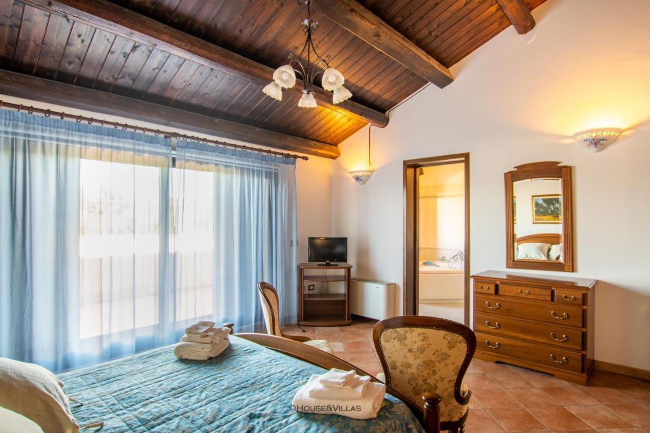 Villa Rosaria Rooms Noto Extérieur photo