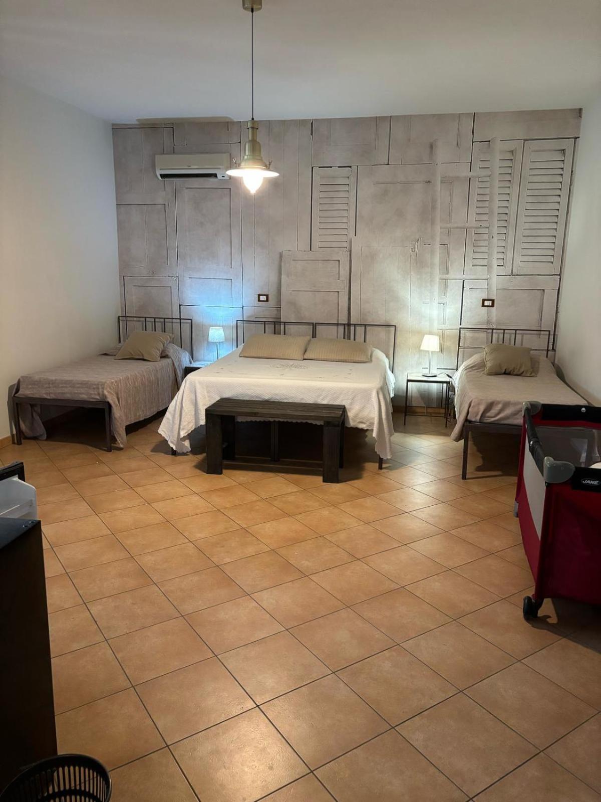 Villa Rosaria Rooms Noto Extérieur photo